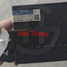 Hộp điều khiển điều hòa Toyota Prius Tháo Xe 88650-47230