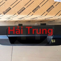 69090-0K120 Tay mở cửa thùng Toyota Hilux 2015-2020