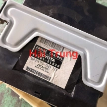 Hộp điều khiển động cơ Hộp đen Ecu Toyota Hiace 2005 Tháo Xe 89661-0L030