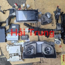 Tháo xe Bộ điện Toyota Innova 2017 2018 2019 2020