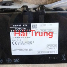 Hộp Smart Key Toyota Camry Hybrid Tháo Xe