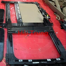 Khung cửa sổ trời Kia Sedona 2019 2020 Tháo Xe