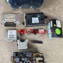 Hộp túi khí, màn hình, hộp cầu trì, hộp ecu, khóa cổ MG ZS Tháo Xe