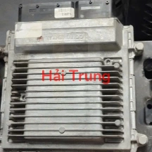 Hộp điều khiển động cơ Hộp đen ECU Hyundai Santafe 2013-2016 Tháo Xe 39130-2GCC0