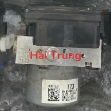 Tháo Xe Cụm điều khiển ABS Hyundai Santafe 2015-2018 58920-2WEA0