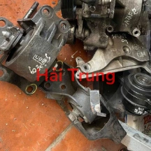 Bộ chân máy Hyundai Santafe 2009 2010 Tháo Xe