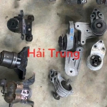 Chân máy Ford Escape 2009-2013 Tháo Xe