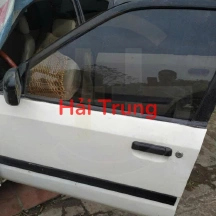 Cánh cửa Mazda 323 1995 Tháo Xe