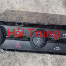 Bảng điều khiển công tắc điều hòa AC Ford Ranger 2023-2025 Tháo Xe