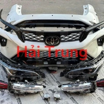 Full bộ cản, đèn xe Toyota Fortuner Legender Tháo Xe