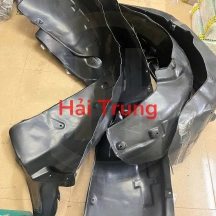 Lòng vè nhựa Ford Territory 