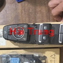 Công tắc lên xuống kính tổng Hyundai Santafe 2019-2024 93571S1201NNB