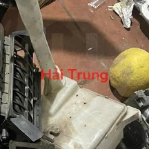 Bình nước rửa kính Hyundai Santafe 2009 2010 Tháo Xe