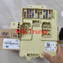 Hộp cầu trì trong xe Hyundai Santafe 2021-2025 91905S1070