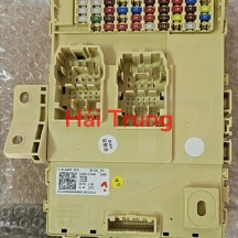 Hộp cầu trì trong xe Hyundai Creta 2024 2025 Tháo Xe 91953I7440