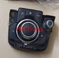 Tháo xe Công tắc điều khiển màn hình Mazda Cx5
