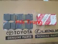 Má phanh trước Toyota Fortuner 2011