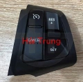 967102P000 Phím Vô Lăng Kia Sorento 2009-2013