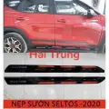 Nẹp sườn cửa Kia Seltos 2020-2023.   