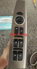 Cụm công tắc lên xuống kính liền ốp Hyundai Santafe 2010-2012 Tháo Xe 93570-2B430 935702B430