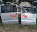 Cánh cửa sau Hyundai Starex.  