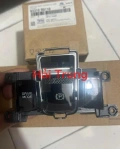 93310R0110 Công tắc phanh tay điện tử Kia Carnival 2022-2025