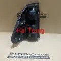 Đèn hậu Toyota Hilux