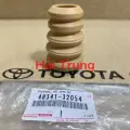 Tăm bông trước Toyota Camry chính hãng