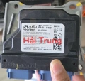Hộp điều khiển túi khí Hyundai Creta Tháo Xe 95910I7100 95910I7200