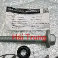 Bu lông rô tuyn càng i sau Kia Sorento chính hãng 552602P000(1)