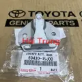 Ổ khóa ngậm cửa Toyota Hiace chính hãng