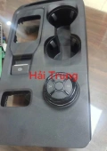 Cụm ốp nhựa điều khiển trung tâm Ford Everest 2025 2026 Tháo Xe