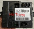 Hộp điều khiển cửa hậu Peugeot 3008 Tháo Xe 9819008380