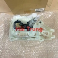 Cụm điều khiển cần đi số Mazda 3 2010 BHN246100E   