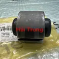 Cao su giằng ngang Hyundai Sonata 2009-2014 chính hãng 551183R000 