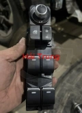 Công tắc lên xuống kính tổng Mazda CX5 2022 Tháo Xe KF5D66350A
