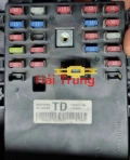 Hộp cầu trì Gentra Tháo Xe 96943683