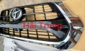 Mặt ca lăng Toyota Hilux 2020