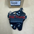 Khoá ngậm cốp sau Mazda 2 2015-2020 Hatchback 5 cửa DB7A-56-820A. 