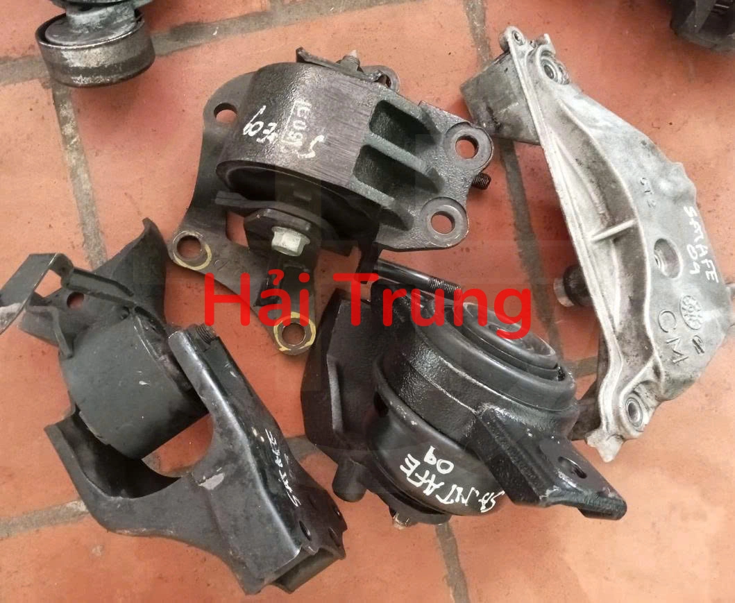 Bộ chân máy đầy đủ Hyundai Santafe 2009 2010 2011 Tháo Xe