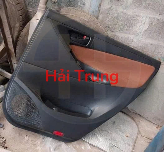 Táp pi cửa Toyota Innova 2017-2020 Tháo Xe Zin