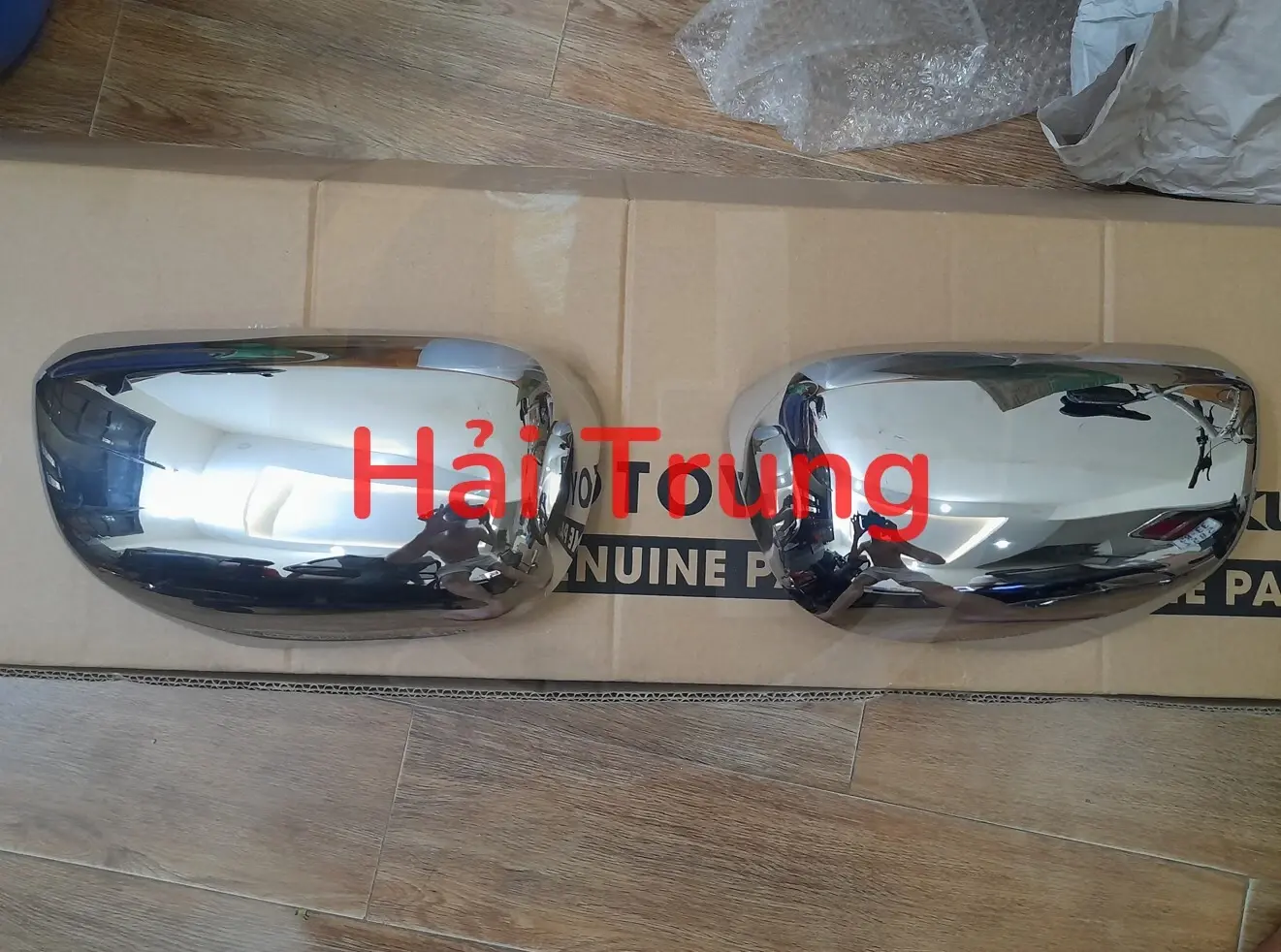 Ốp gương chiếu hậu Toyota Innova 2009-2015