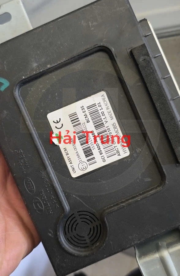 Hộp điều khiển thân xe Hyundai Creta Tháo xe 95400A0480