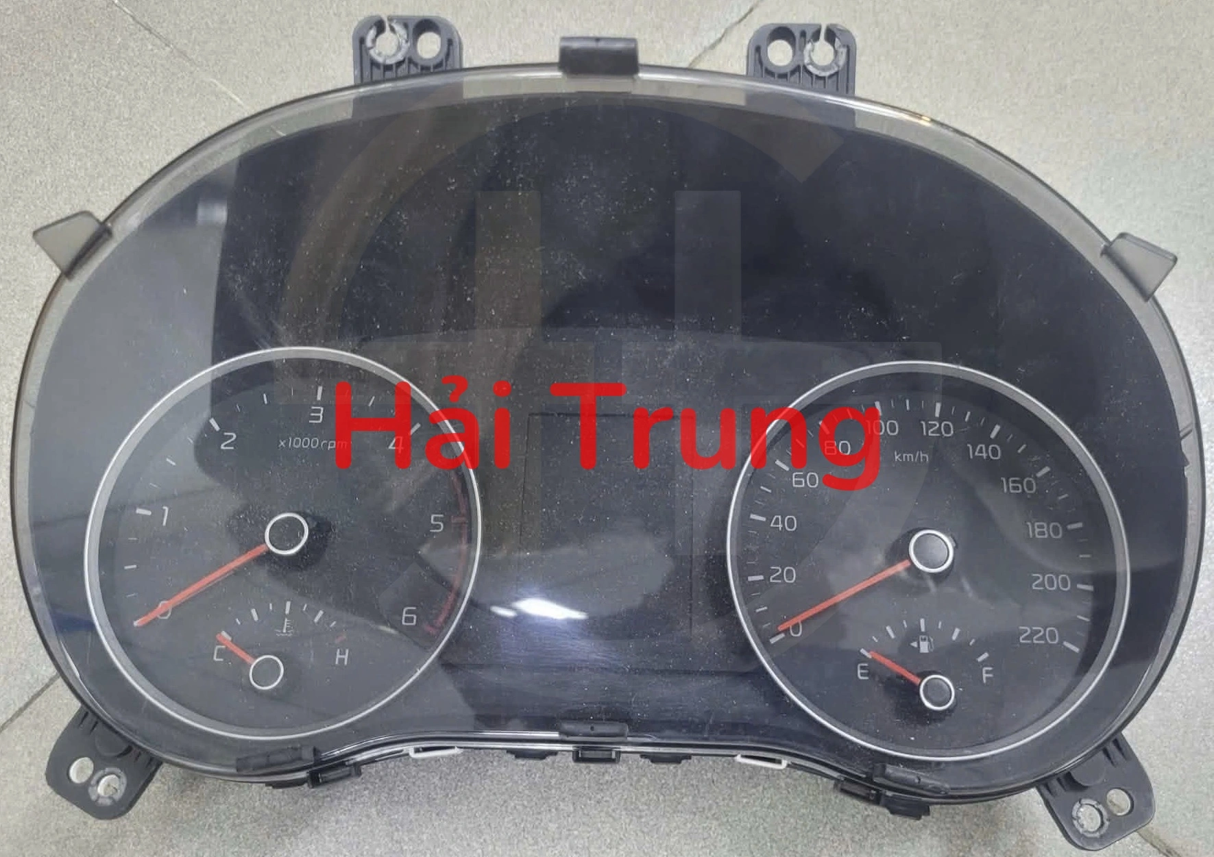 Đồng hồ táp lô Hyundai Accent 2019 Số tự động AT