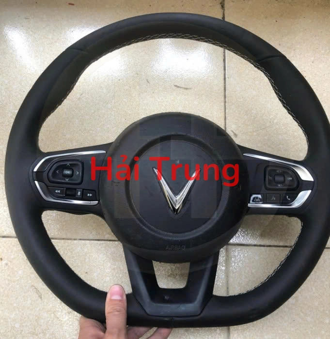 Vô lăng Vinfast Tháo xe