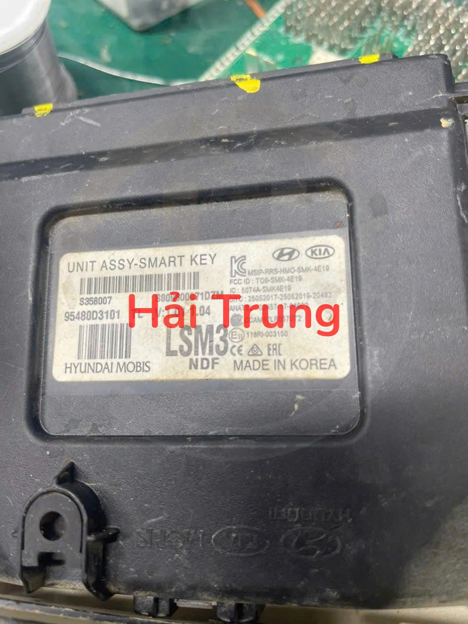 Hộp smart key Kia Rondo Carens 95480D3101