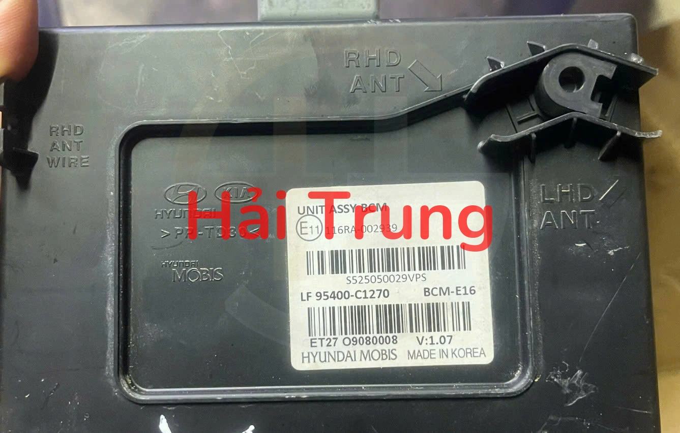 95400C1270 Hộp điều khiển thân xe BCM Hyundai Sonata Tháo Xe
