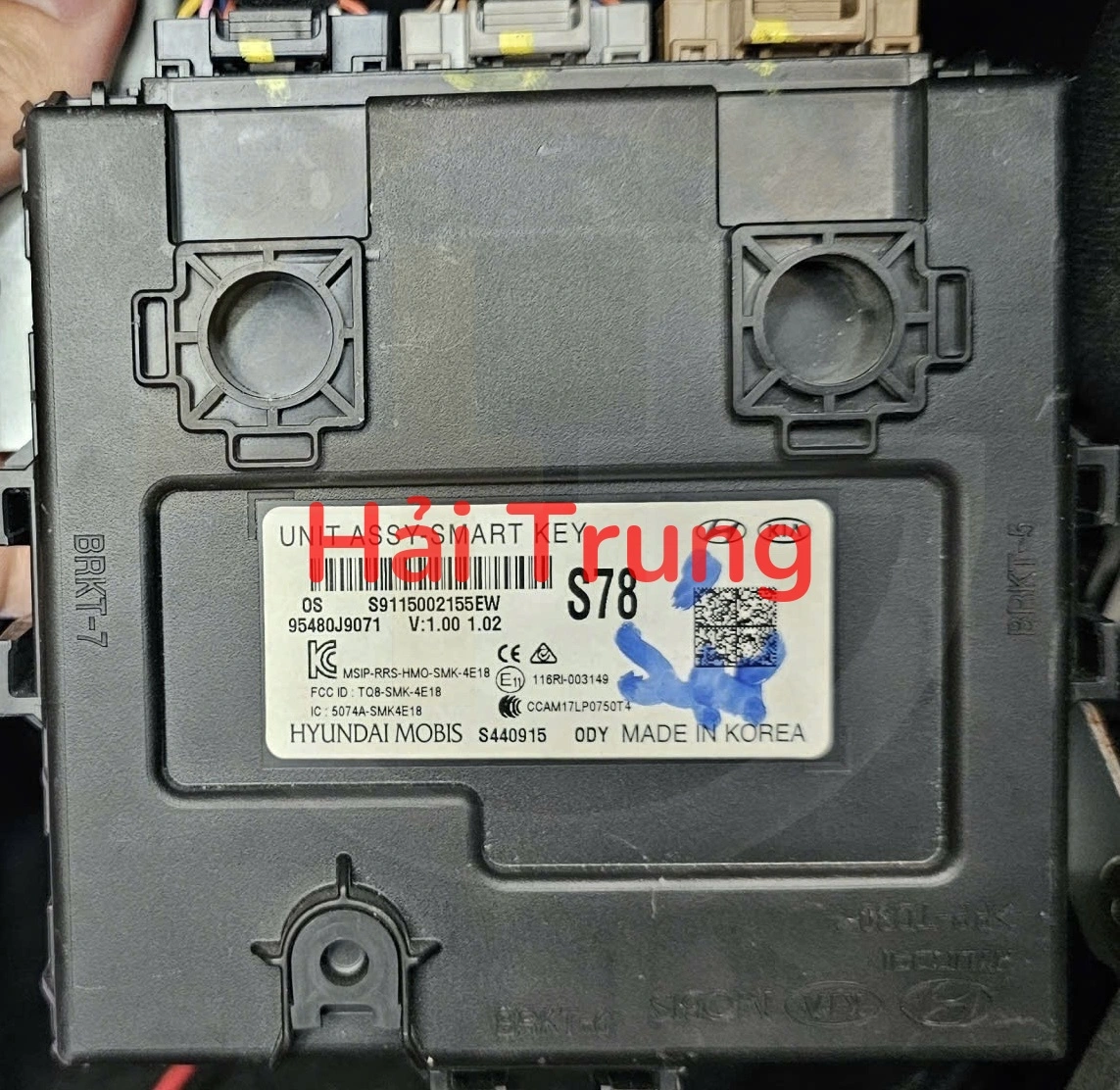 Hộp điều khiển chìa khóa thông minh Smart Key Hyundai Kona 2018-2023 Tháo Xe 95480J9071