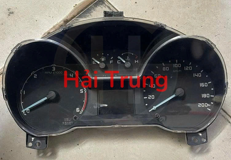 Tháo xe Đồng hồ táp lô Ford Ranger 2015-2020