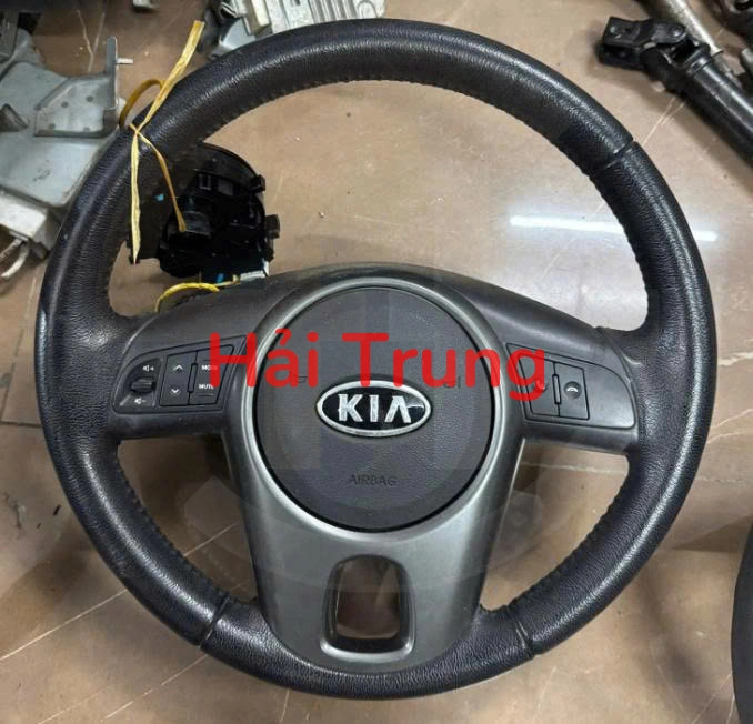 Tháo xe Vô lăng Kia Forte 2009-2012